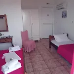 Guest house The Captain Elafonissos