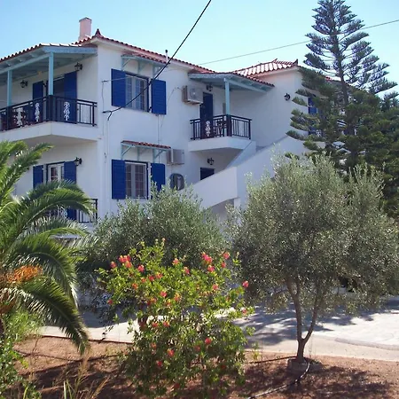 Guest house The Captain