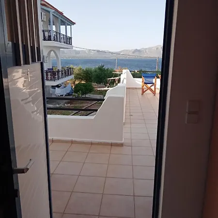 The Captain Elafonissos