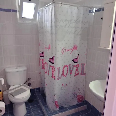 Pensjonat The Captain Elafonissos