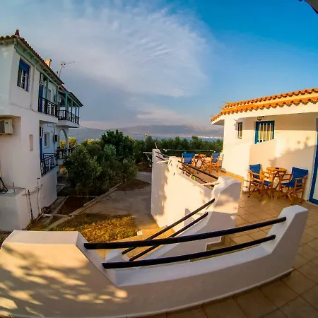 בית הארחה The Captain