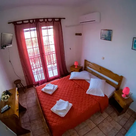 The Captain Elafonissos