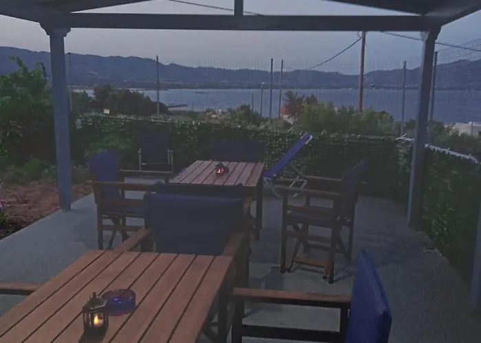 בית הארחה The Captain 3*