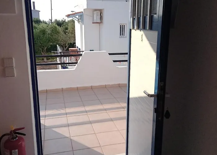 בית הארחה The Captain אלפוניסוס