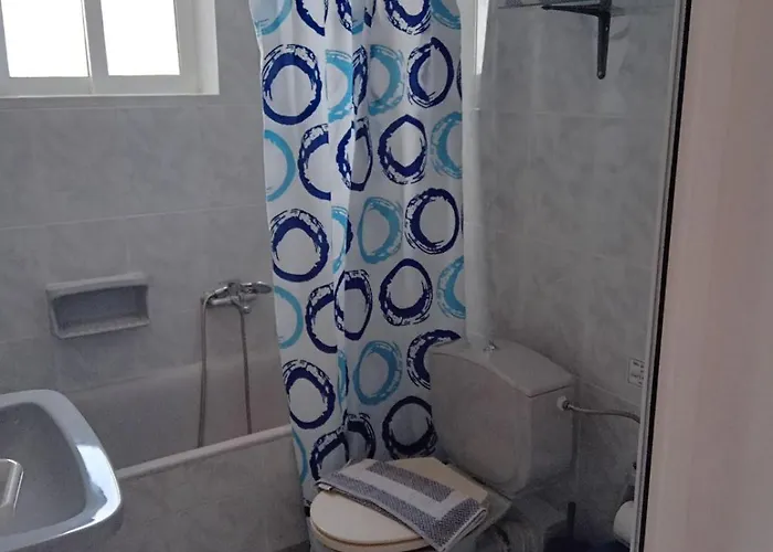 The Captain 3* אלפוניסוס