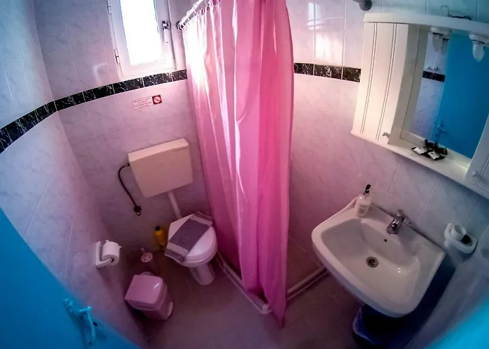 The Captain בית הארחה 3*