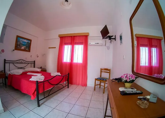 בית הארחה The Captain 3*