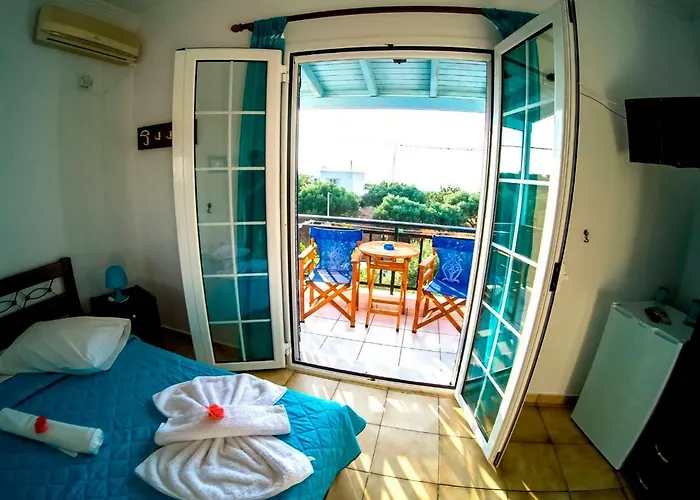 The Captain בית הארחה אלפוניסוס